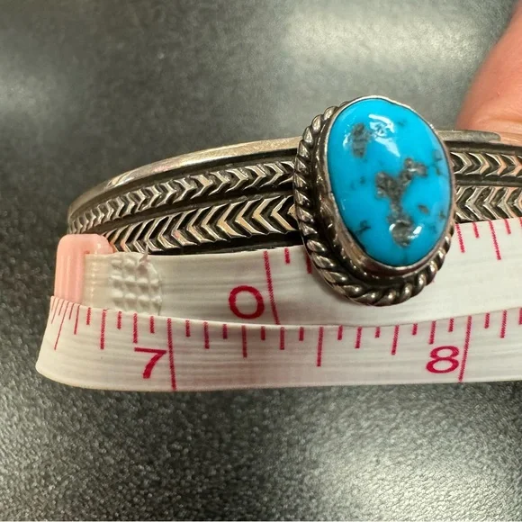 925 Sterling Silver Turquoise Artist Signed Harold J. Cuff Bracelet - Picture 8 of 8
